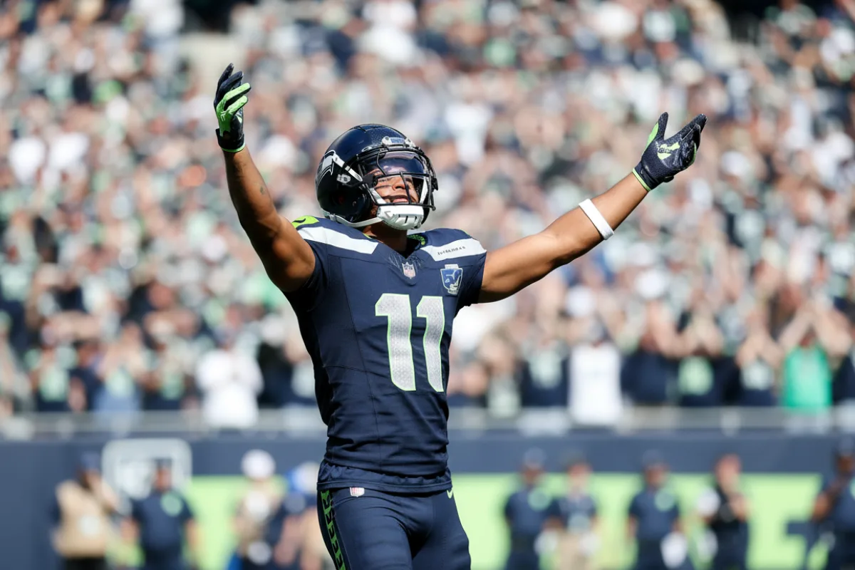 Seahawks Survive Wild Finish: Myers’ 52-Yard FG Delivers 23–20 Win Over Cardinals